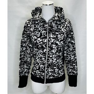 Lululemon Scuba Hoodie Black White Floral Zip Up Jacket Women’s Size 6